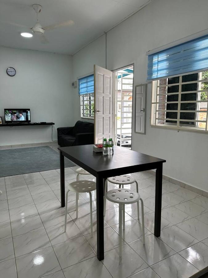 Ibai Cottage Kuala Terengganu Exteriör bild